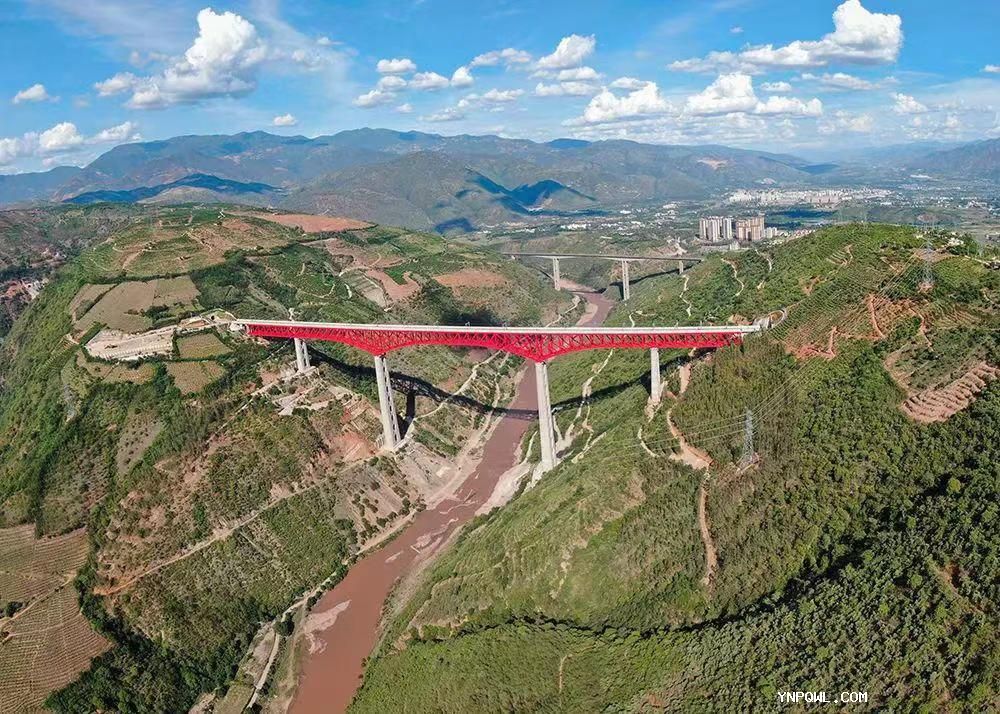 配齊物流借助中老鐵路，與中老兩國攜手合作