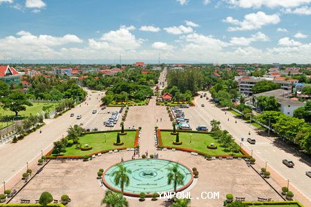 中老鐵路開通兩年來安全穩定的運輸，為區域經濟提供發展