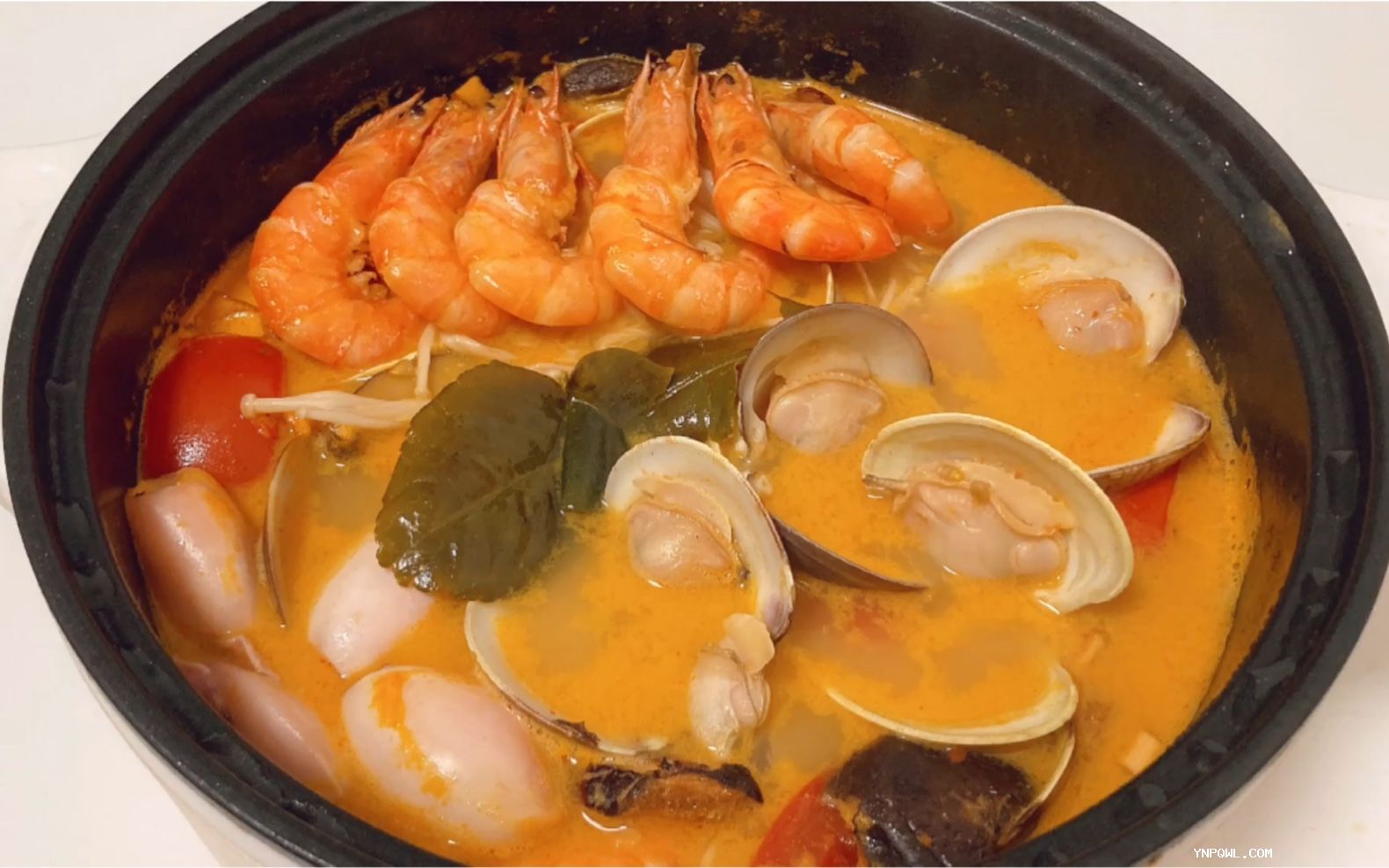 東南亞地區豐富多樣的菜肴，每一道都有其獨特的風味和特